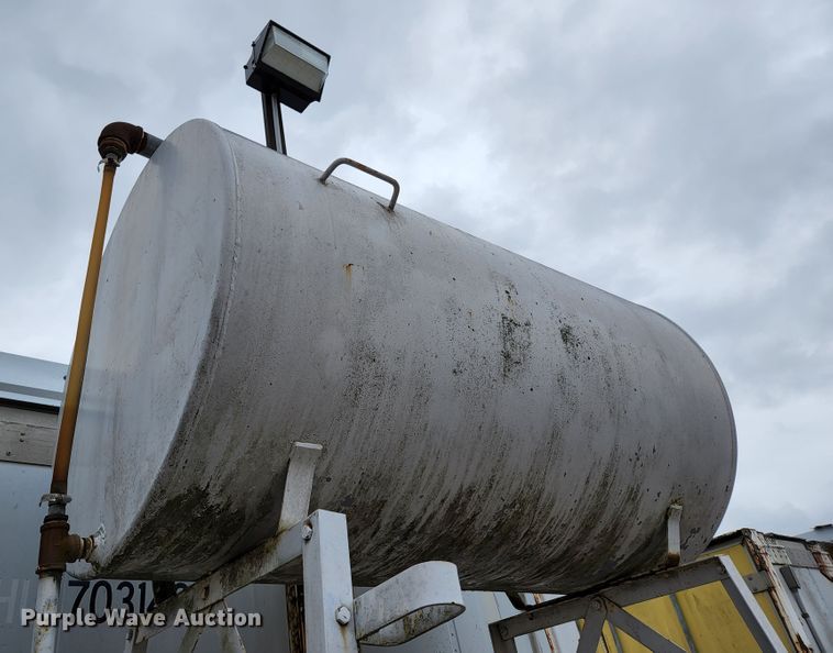 image for item HK9392 Fuel tank