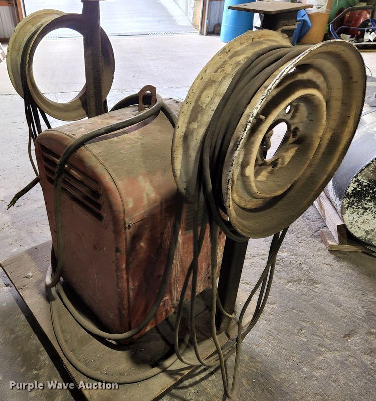 image for item HK9393 Lincoln 250  welder