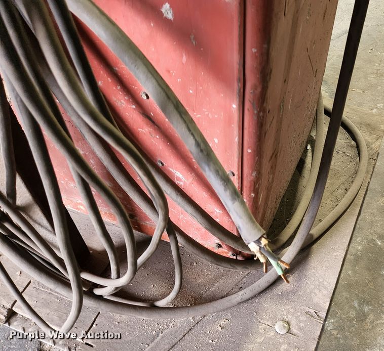 image for item HK9393 Lincoln 250  welder