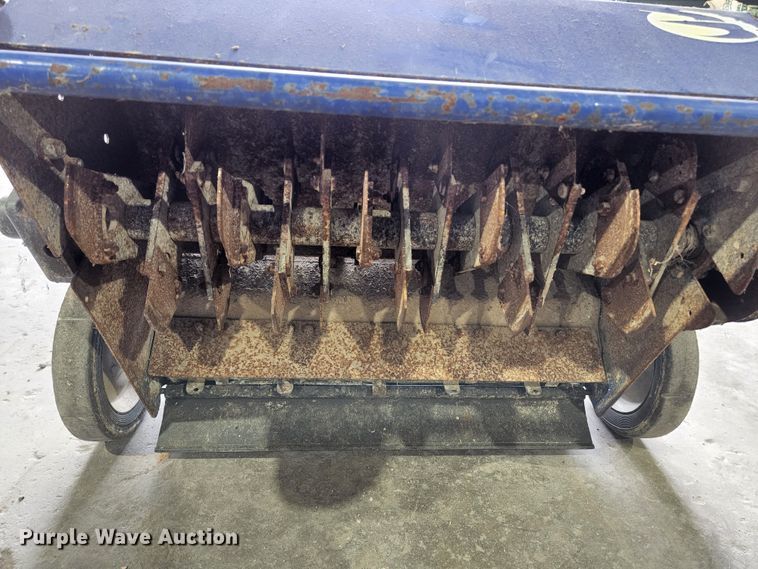 image for item HK9395 Blue Bird 968999441  seeder