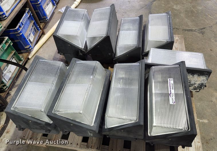 image for item HK9397 (9) wall mounted lights