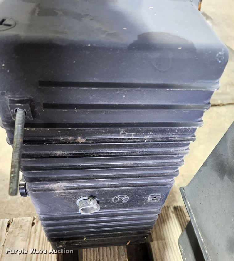 image for item HK9397 (9) wall mounted lights