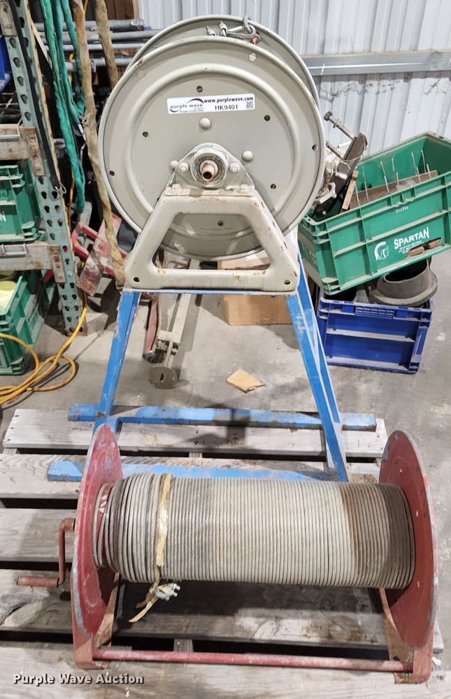 image for item HK9401 (2) cable reels