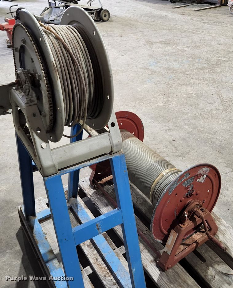 image for item HK9401 (2) cable reels