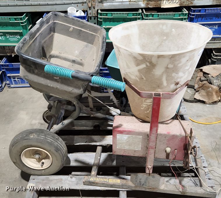 image for item HK9406 Grass seeders