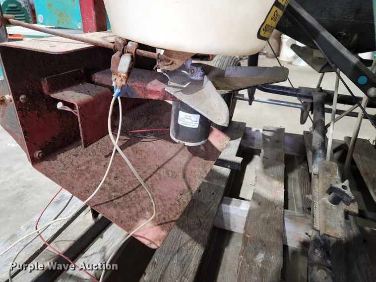 image for item HK9406 Grass seeders