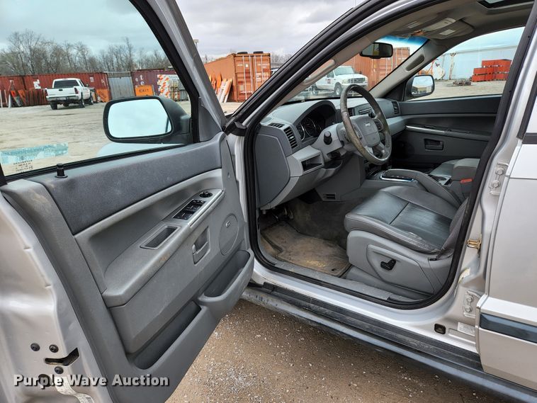 image for item HK9416 2007 Jeep Grand Cherokee Laredo  SUV