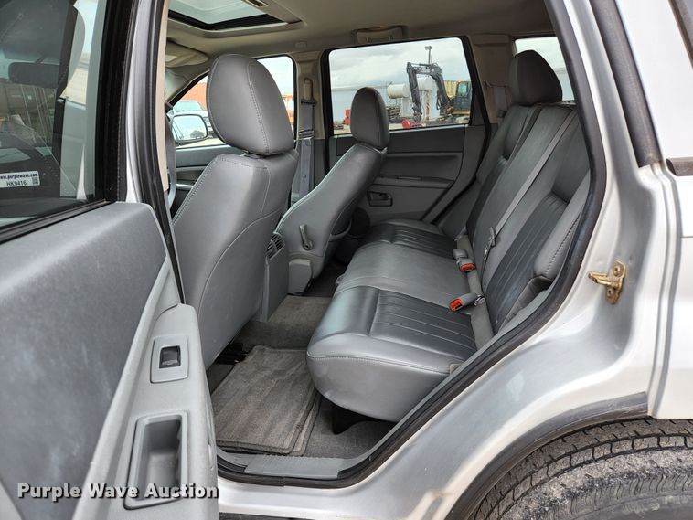 image for item HK9416 2007 Jeep Grand Cherokee Laredo  SUV