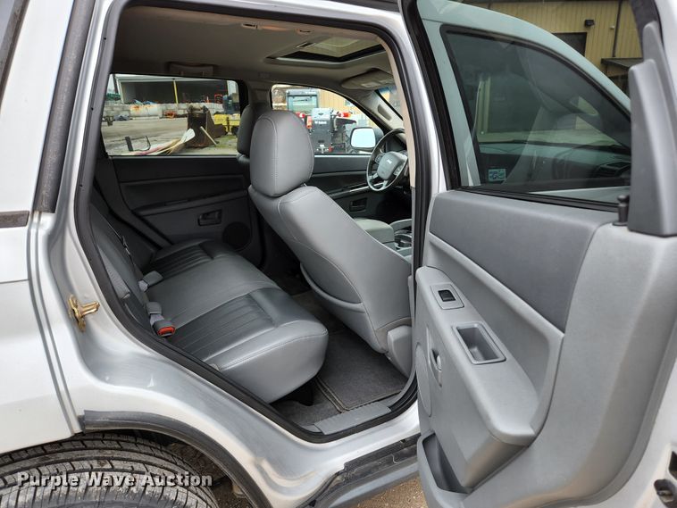 image for item HK9416 2007 Jeep Grand Cherokee Laredo  SUV