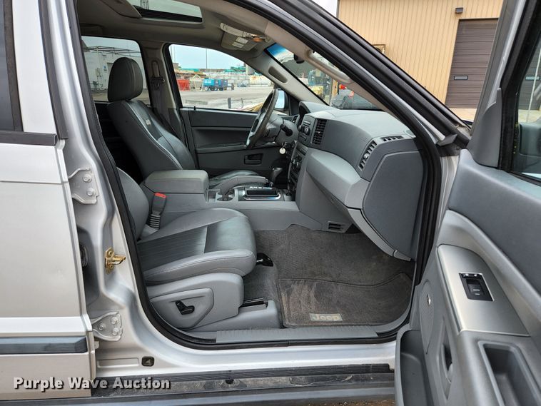 image for item HK9416 2007 Jeep Grand Cherokee Laredo  SUV