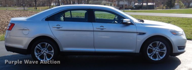 image for item HK9451 2013 Ford Taurus SEL