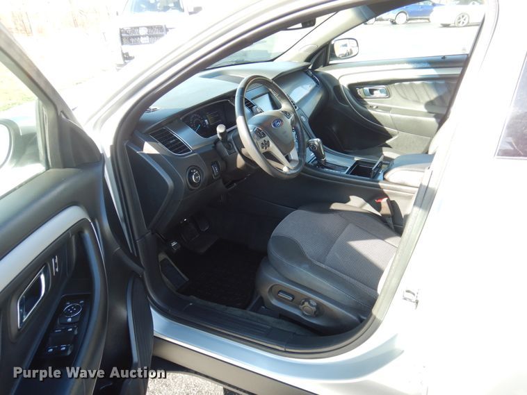 image for item HK9451 2013 Ford Taurus SEL