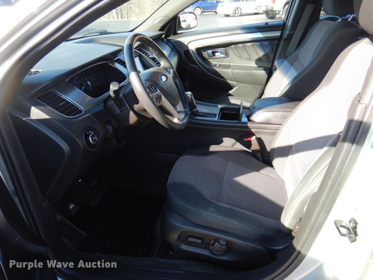 image for item HK9451 2013 Ford Taurus SEL