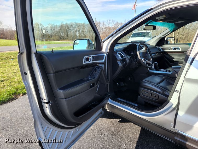 image for item HK9452 2015 Ford Explorer Limited  SUV