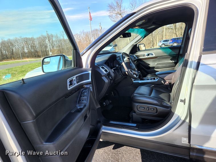 image for item HK9452 2015 Ford Explorer Limited  SUV