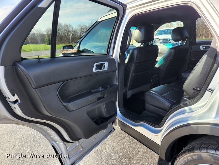 image for item HK9452 2015 Ford Explorer Limited  SUV