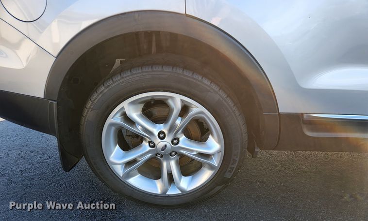 image for item HK9452 2015 Ford Explorer Limited  SUV