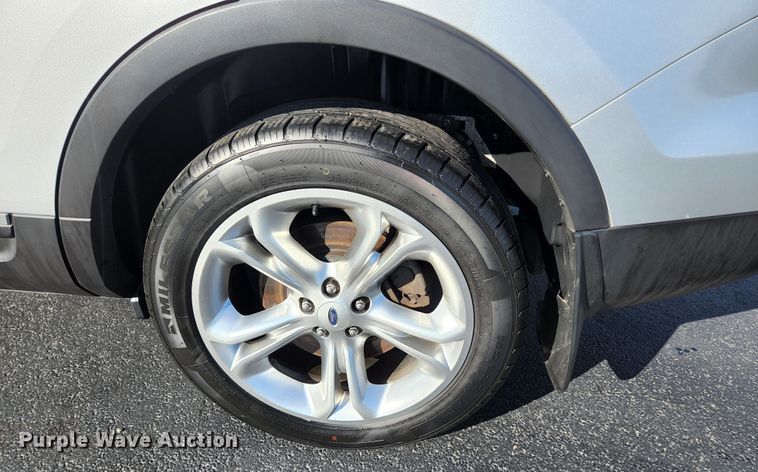 image for item HK9452 2015 Ford Explorer Limited  SUV