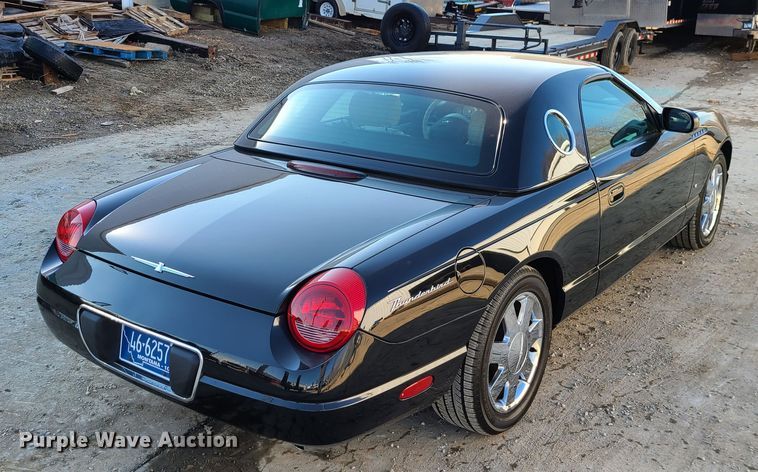 image for item IF9355 2004 Ford Thunderbird  convertible