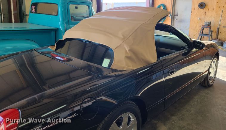 image for item IF9355 2004 Ford Thunderbird  convertible