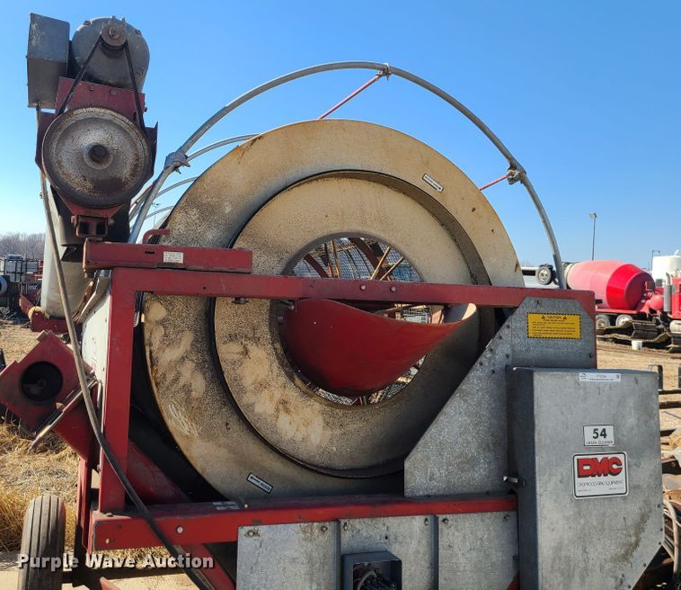 image for item IF9356 DMC 54  Hi-Cap grain cleaner