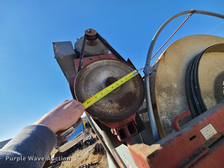 image for item IF9356 DMC 54  Hi-Cap grain cleaner