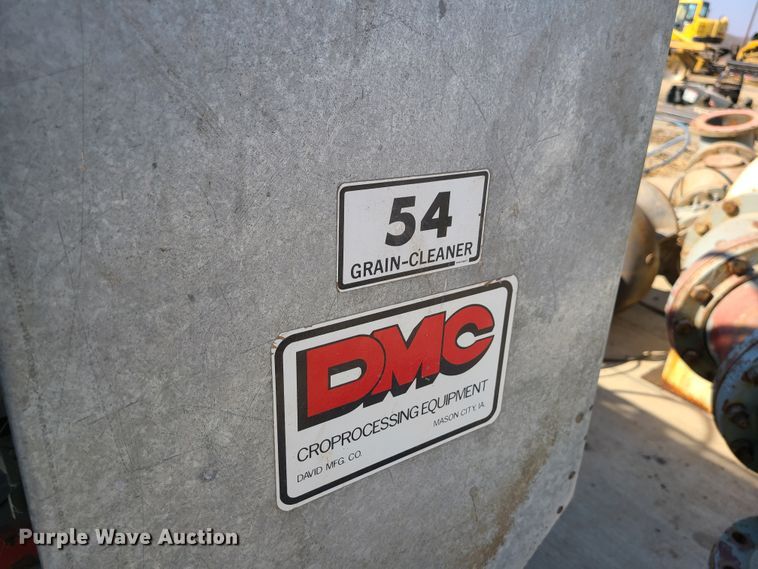 image for item IF9356 DMC 54  Hi-Cap grain cleaner