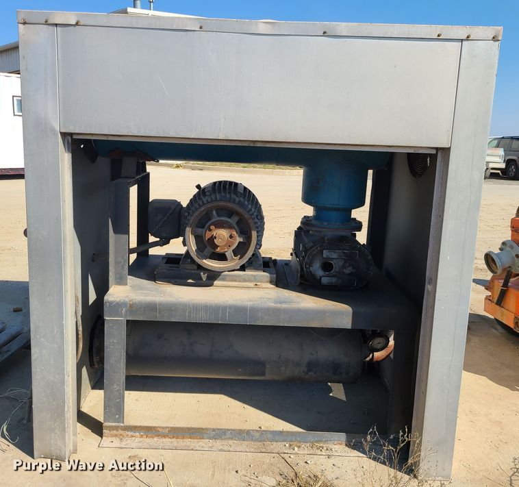 image for item IF9358 Gardner Denver 4518HL  blower