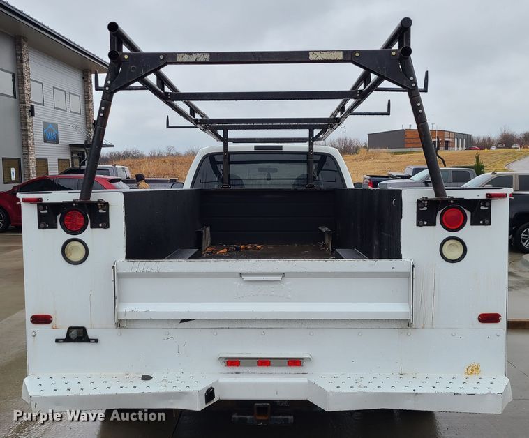 image for item IF9406 2007 Ford F550 Super Duty  Crew Cab utility / service truck