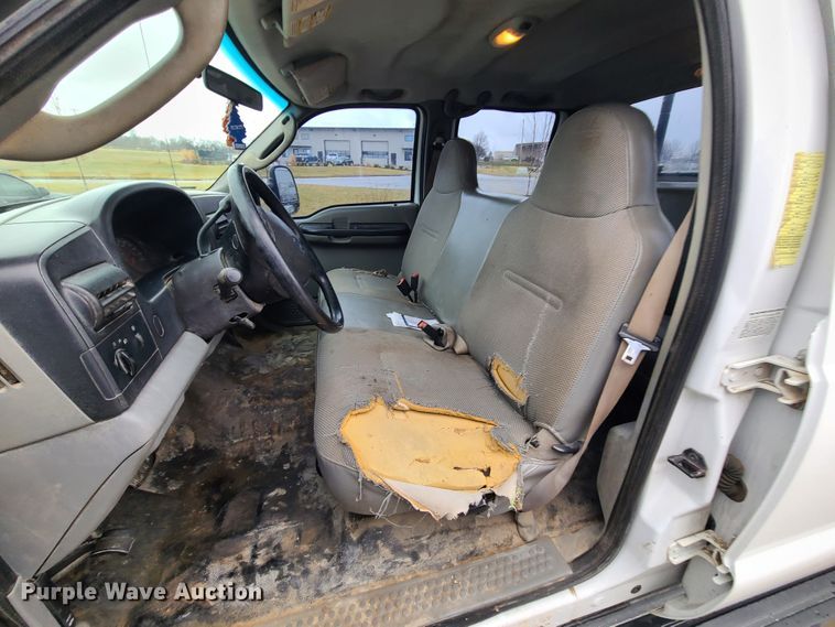 image for item IF9406 2007 Ford F550 Super Duty  Crew Cab utility / service truck