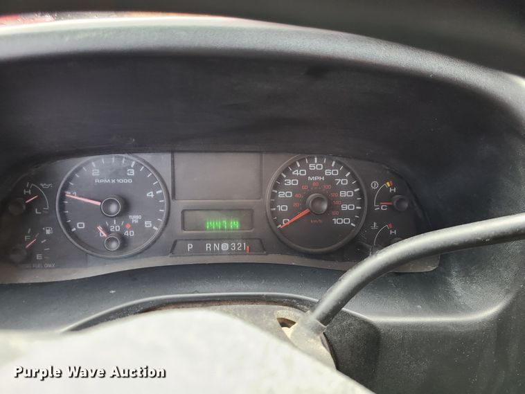 image for item IF9406 2007 Ford F550 Super Duty  Crew Cab utility / service truck