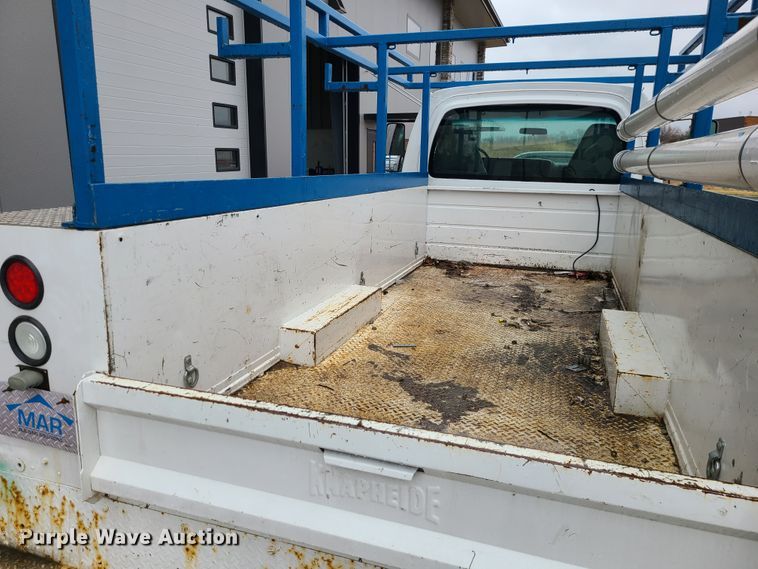 image for item IF9408 2009 GMC C5500  utility / service truck