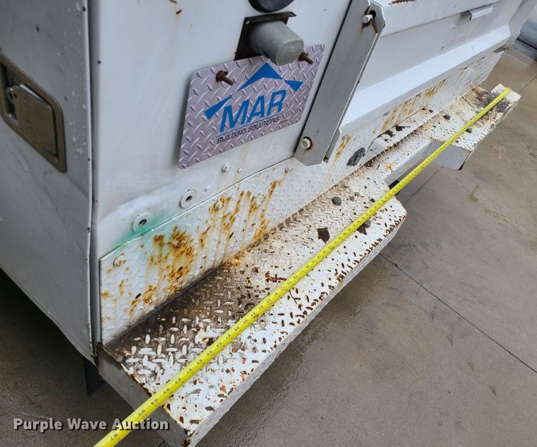 image for item IF9408 2009 GMC C5500  utility / service truck