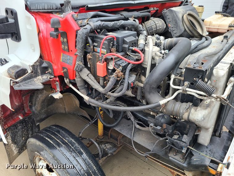 image for item IF9408 2009 GMC C5500  utility / service truck