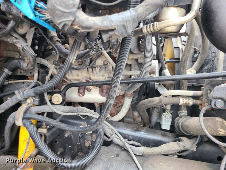 image for item IF9408 2009 GMC C5500  utility / service truck