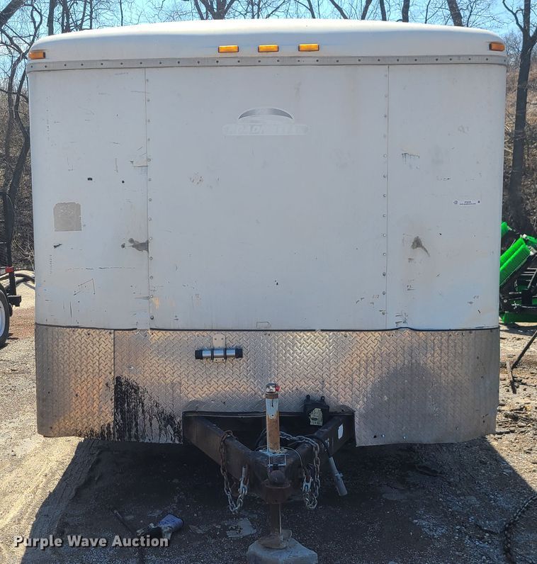 image for item IF9445 2002 Roadmaster  enclosed cargo trailer