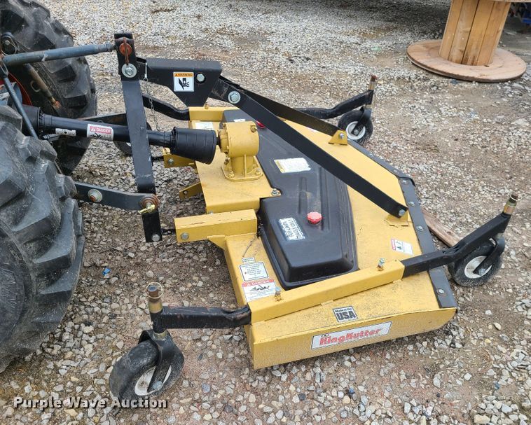 image for item IF9466 Kubota B3300SU  MFWD tractor