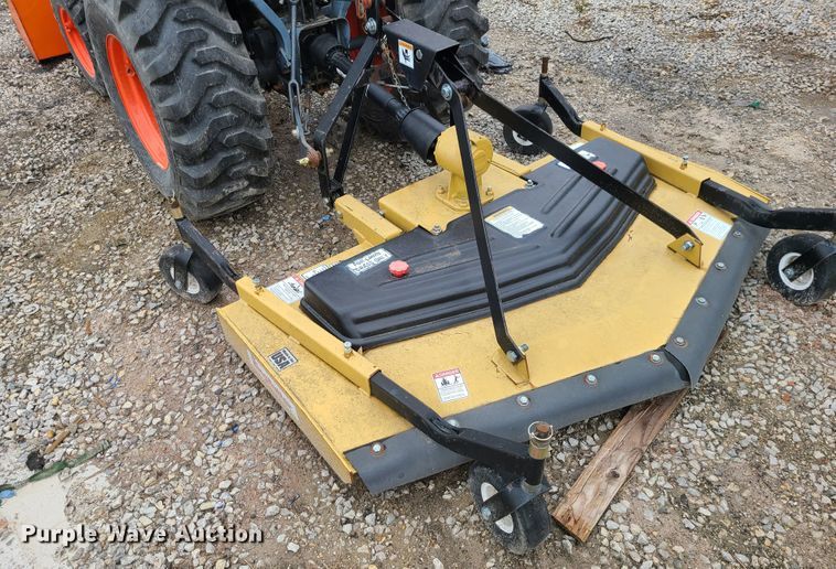 image for item IF9466 Kubota B3300SU  MFWD tractor