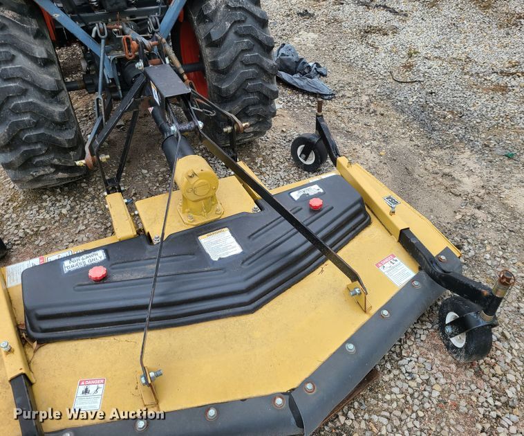 image for item IF9466 Kubota B3300SU  MFWD tractor