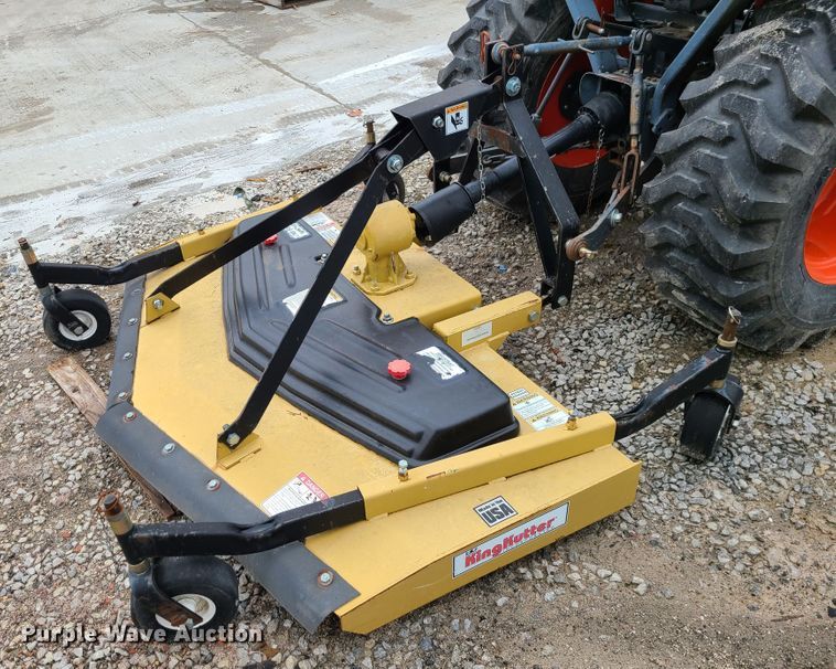 image for item IF9466 Kubota B3300SU  MFWD tractor