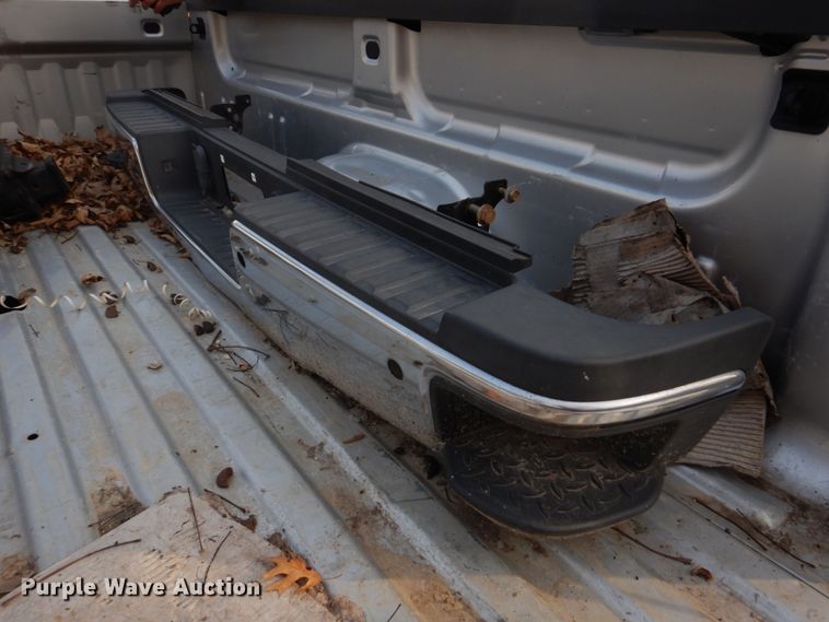 image for item IM9686 2015 Chevrolet  pickup truck bed