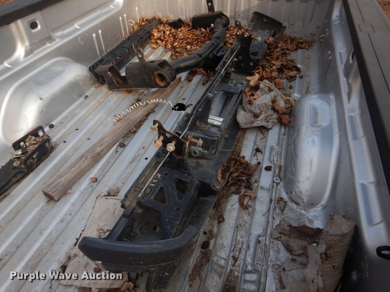 image for item IM9686 2015 Chevrolet  pickup truck bed