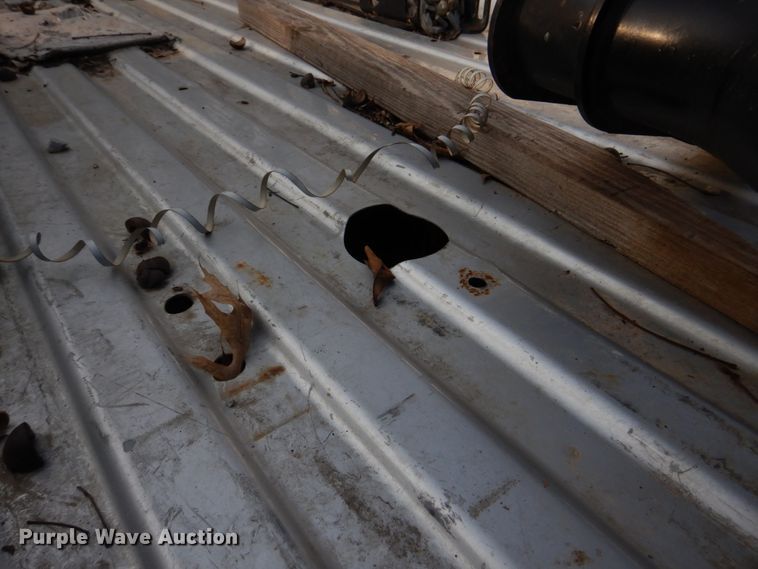 image for item IM9686 2015 Chevrolet  pickup truck bed