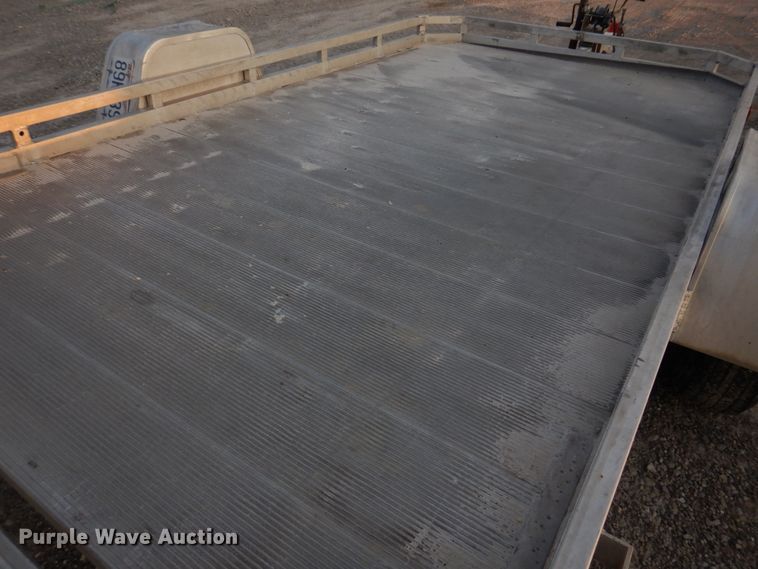 image for item IM9687 2009 Aluma  utility trailer