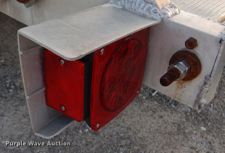 image for item IM9687 2009 Aluma  utility trailer