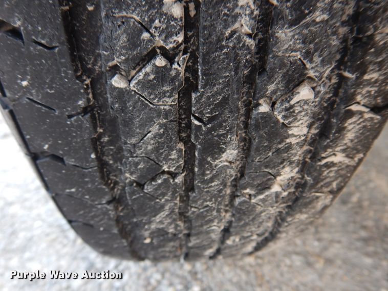 image for item IM9687 2009 Aluma  utility trailer