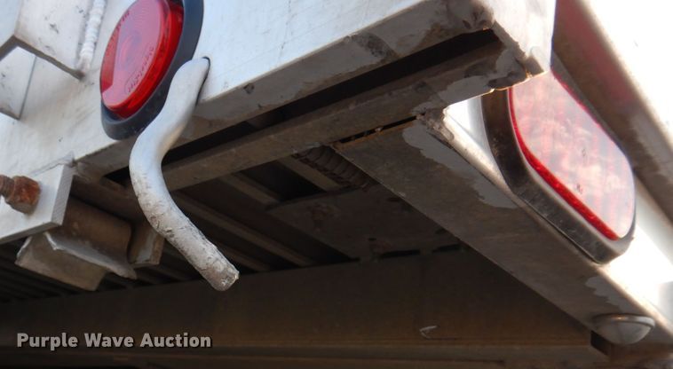 image for item IM9688 2010 Aluma  utility trailer