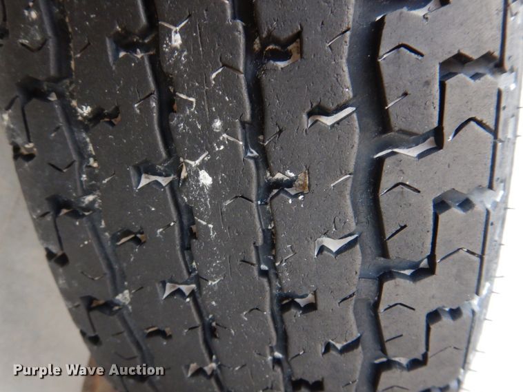 image for item IM9688 2010 Aluma  utility trailer