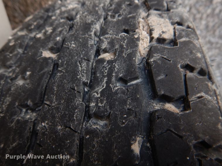 image for item IM9688 2010 Aluma  utility trailer