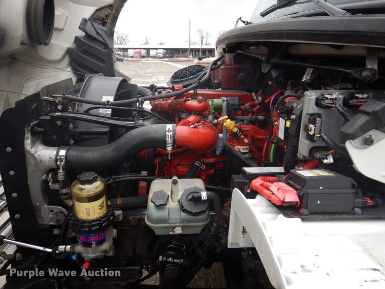 image for item IM9760 2014 Freightliner M2 106  box truck